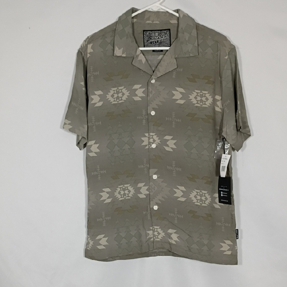 NWT Brooklyn Cloth Mens Olive Geo Ombre Rayon Camp Collar Shirt Size Small